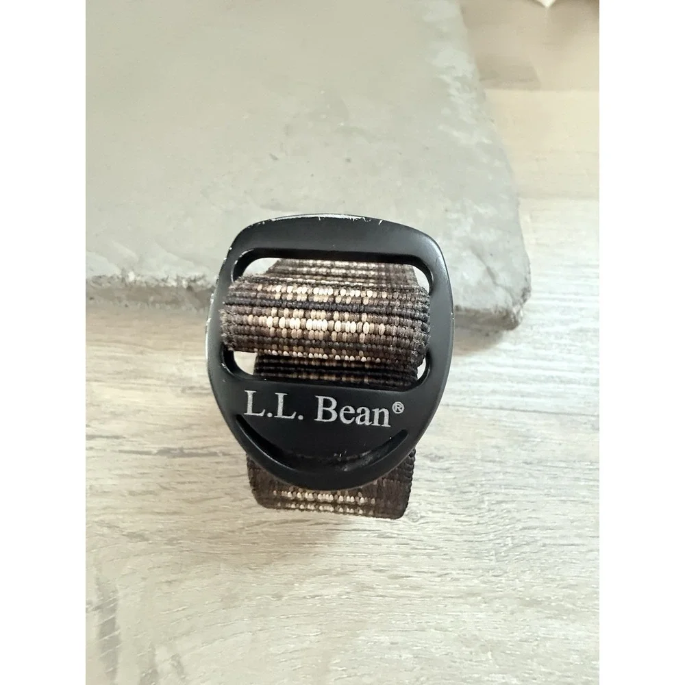 L.L. Bean excellent 43